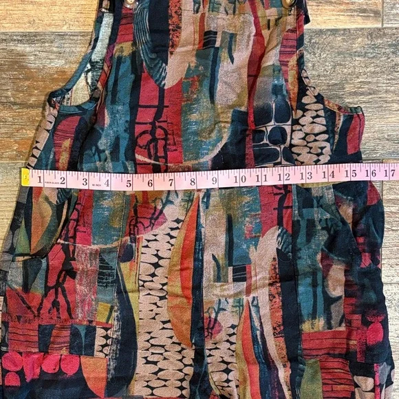 Printed Multi-Color Cropped Overalls - Picture 5 of 5